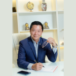 Dr. Milton Seigi Hayashi orienta sobre como preparar e tranquilizar a criança antes de uma cirurgia.