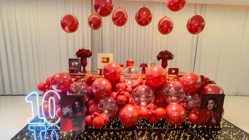 Em clima de gratidão, Jaque Sobrinho celebra 10 anos de trajetória com a Non Stop.