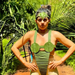 Alessandra Araújo mostra todo seu charme e animação como destaque carnavalesco — Non Stop.