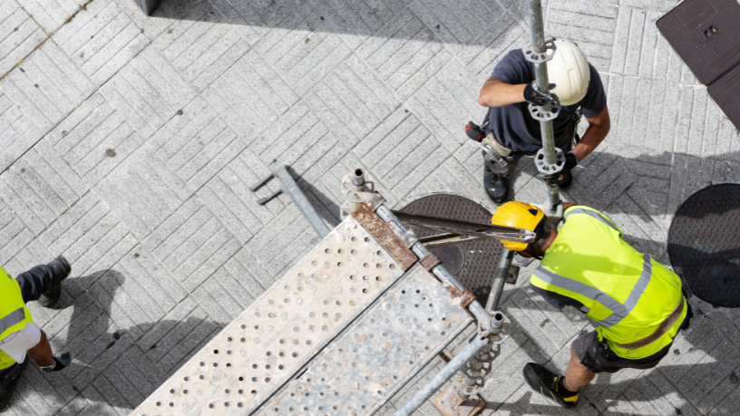 Entenda com Valderci Malagosini Machado como a água influencia diretamente a absorção e a vida útil dos artefatos.