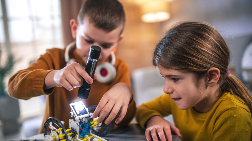 A climatech associada à robótica fortalece a liderança e prepara novas gerações, segundo Gustavo Adolfo Morceli Rodrigues.